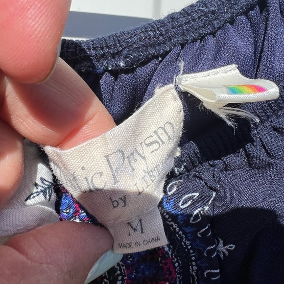 2 medium sun dresses - Picture 2 of 2